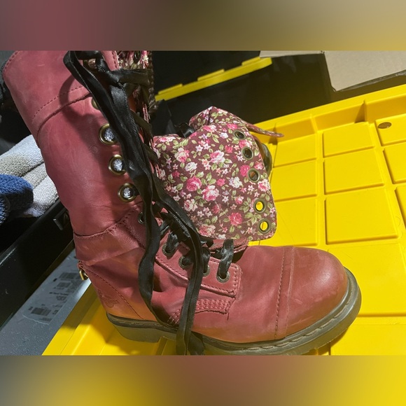 Doc marten triumph Boots - Picture 2 of 6